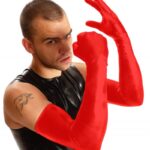 Красные длинные резиновые перчатки для фистинга