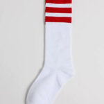 Высокие носки с полосками белые с красным