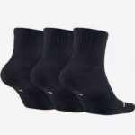Набор коротких спортивных носков Nike Everyday Max Ankle Jordan Jumper 3 пары черных в наборе