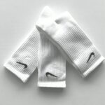 Набор высоких спортивных носков Nike Everyday Cushioned crew 3 пары белого цвета